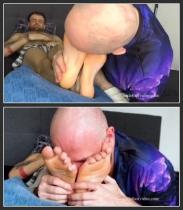 Hot Barefoot Naked Boy Grey Foot Worship – CzechMaleFoot