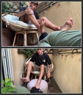 MassiThePrince – Footwipe For My Disgusting Dirty Feet